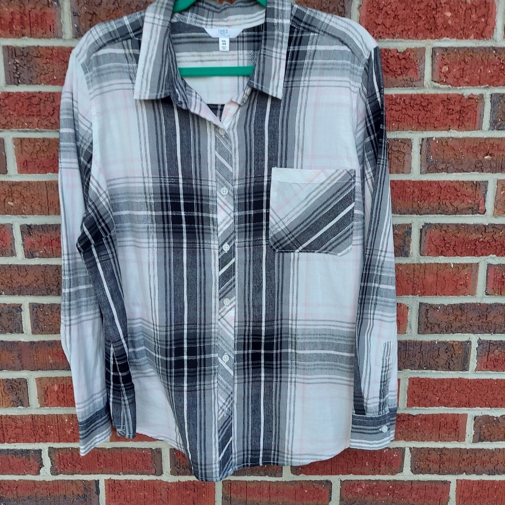 Plaid Shirt. XXL. NWT